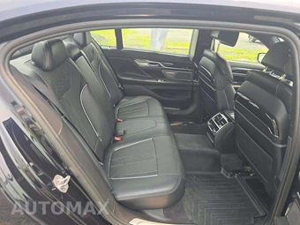 2016 BMW 7 Series Sedan 750i xDrive M SPORT LINE - miniatura 13