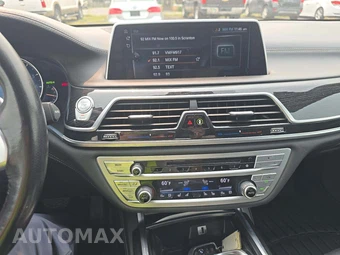 2016 BMW 7 Series Sedan 750i xDrive M SPORT LINE - miniatura 7