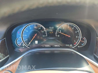 2016 BMW 7 Series Sedan 750i xDrive M SPORT LINE - miniatura 9
