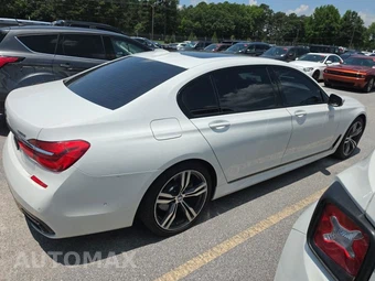2016 BMW 7 Series Sedan 750i xDrive M SPORT LINE - miniatura 7