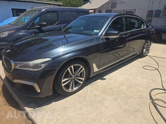 2016 BMW 7 Series Sedan 750i xDrive M SPORT LINE