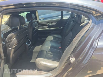 2016 BMW 7 Series Sedan 750i xDrive M SPORT LINE - miniatura 13