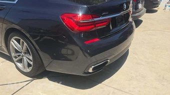 2016 BMW 7 Series Sedan 750i xDrive M SPORT LINE - miniatura 38