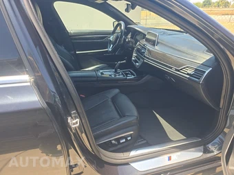 2016 BMW 7 Series Sedan 750i xDrive M SPORT LINE - miniatura 8