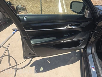 2016 BMW 7 Series Sedan 750i xDrive M SPORT LINE - miniatura 9