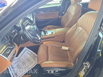 2016 BMW 7 Series Sedan 750i xDrive M SPORT LINE - miniatura 7