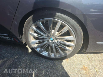 2016 BMW 7 Series Sedan 750i xDrive - miniatura 6