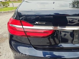 2016 BMW 7 Series Sedan 750i xDrive - miniatura 24