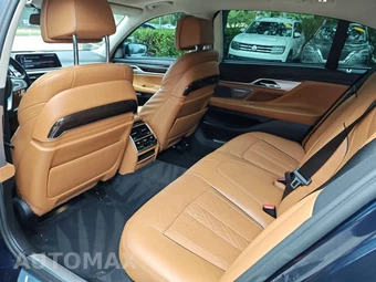 2016 BMW 7 Series Sedan 750i xDrive - miniatura 46