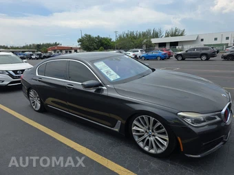 2016 BMW 7 Series Sedan 750i xDrive - miniatura 3