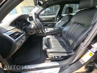 2016 BMW 7 Series Sedan 750i xDrive - miniatura 6