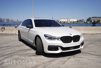 2016 BMW 7 Series Sedan 750i xDrive - miniatura 3