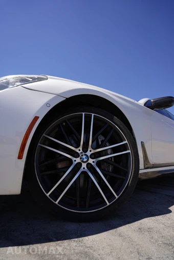 2016 BMW 7 Series Sedan 750i xDrive - miniatura 4
