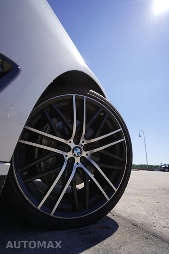 2016 BMW 7 Series Sedan 750i xDrive - miniatura 5