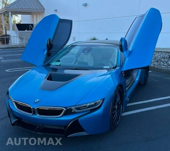 2016 BMW i8 GIGA WORLD - samochód z USA z aukcji Manheim, oferta Kup Teraz w AUTOMAX