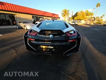 2016 BMW i8 GIGA WORLD – miniatura 4