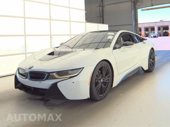 2016 BMW i8 GIGA WORLD