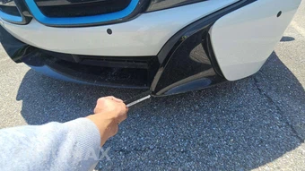 2016 BMW i8 GIGA WORLD – miniatura 19