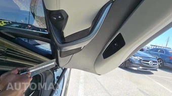 2016 BMW i8 GIGA WORLD – miniatura 40