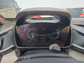 2016 BMW i8 TERA WORLD - miniatura 12