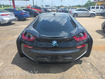 2016 BMW i8 TERA WORLD – miniatura 5