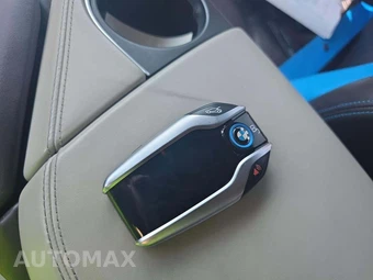 2016 BMW i8 TERA WORLD – miniatura 8