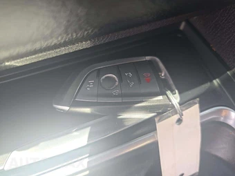 2016 BMW M3 Sedan – miniatura 5