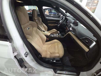 2016 BMW M3 Sedan - miniatura 18