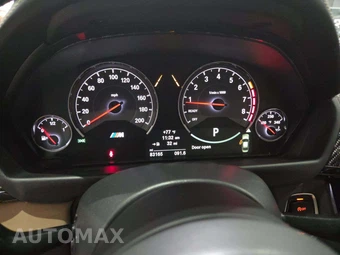 2016 BMW M3 Sedan - miniatura 9