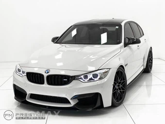 2016 BMW M3 Sedan - miniatura 3