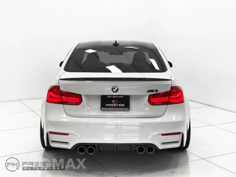 2016 BMW M3 Sedan - miniatura 5