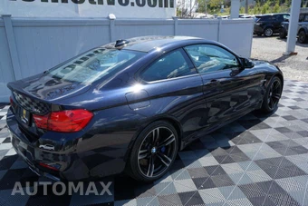 2016 BMW M4 Coupe - miniatura 5