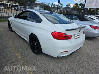 2016 BMW M4 Coupe - miniatura 2