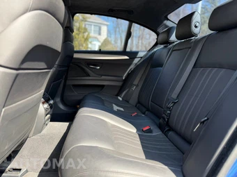 2016 BMW M5 Sedan - miniatura 10