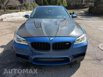 2016 BMW M5 Sedan - miniatura 6
