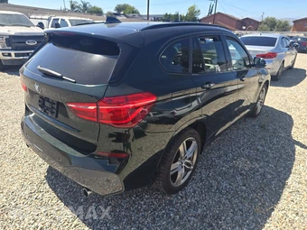 2016 BMW X1 Sports Activity Vehicle xDrive28i M SPORT LINE - miniatura 4