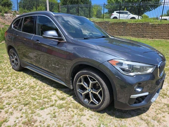 2016 BMW X1 Sports Activity Vehicle xDrive28i XLINE - miniatura 4