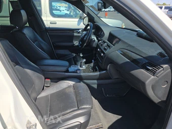 2016 BMW X3 Sports Activity Vehicle sDrive28i M SPORT LINE - miniatura 8