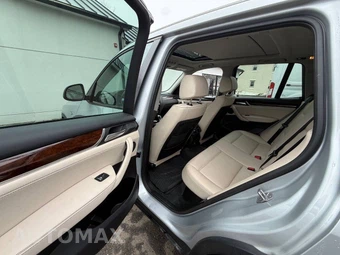 2016 BMW X3 Sports Activity Vehicle xDrive28i - miniatura 12