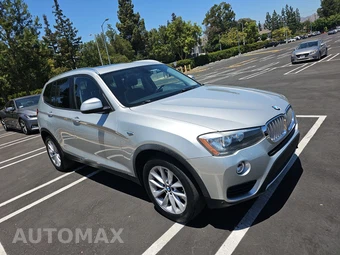 2016 BMW X3 Sports Activity Vehicle xDrive28i – miniatura 3
