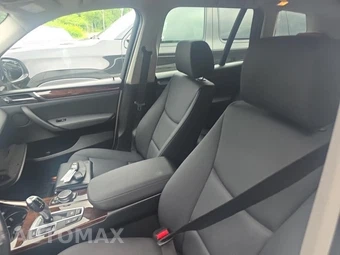 2016 BMW X3 Sports Activity Vehicle xDrive28i – miniatura 13