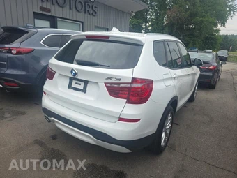 2016 BMW X3 Sports Activity Vehicle xDrive28i – miniatura 4