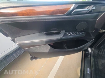 2016 BMW X3 Sports Activity Vehicle xDrive28i – miniatura 9