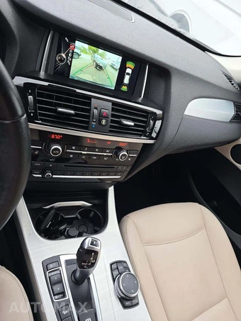 2016 BMW X3 Sports Activity Vehicle xDrive28i – miniatura 10