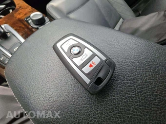 2016 BMW X3 Sports Activity Vehicle xDrive28i XLINE – miniatura 8