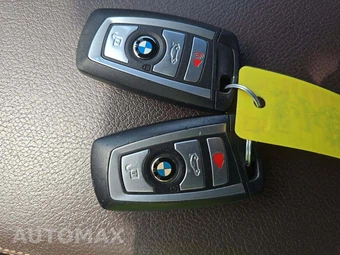 2016 BMW X4 Sports Activity Vehicle xDrive28i XLINE - miniatura 8