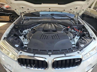 2016 BMW X5 M Sports Activity Vehicle - miniatura 31