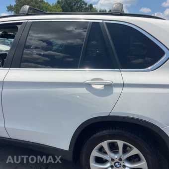 2016 BMW X5 Sports Activity Vehicle - miniatura 12