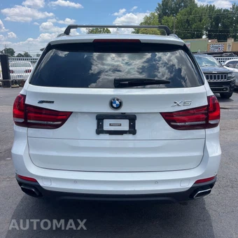 2016 BMW X5 Sports Activity Vehicle - miniatura 2