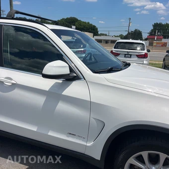 2016 BMW X5 Sports Activity Vehicle - miniatura 4